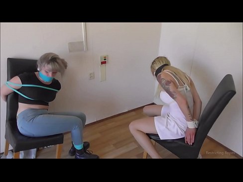 ❤️ Giyohvand / bog'langan va gagged / qayg'u ichida qiz ❌ Super porno uz.pornma-com.ru ️❤