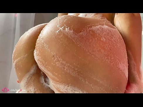 ❤️ Brunette dushda kuchli orgazm uchun vibrator bilan mushukni onanizm qiladi ❌ Super porno uz.pornma-com.ru ️❤
