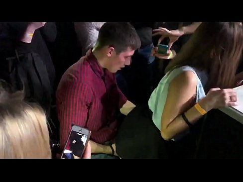 ❤️ Rus tungi klubida haqiqiy jinsiy aloqa. 18 yoshli rus qizi anus va qin ichida tungi klubda sikishdi ❌ Super porno uz.pornma-com.ru ️❤